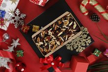 Load image into Gallery viewer, The Christmas Cake ( Small )