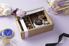 Load image into Gallery viewer, The Sweet and Simple Gift Box