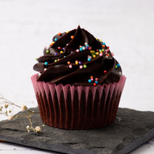 Load image into Gallery viewer, Dreamy Box of 6 Cupcakes (Eggless)