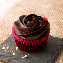 Load image into Gallery viewer, Box of 2 Nutella Love Cupcakes (Eggless)
